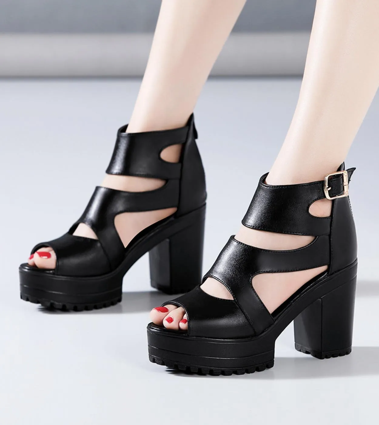 32 43 Moda Sandali con plateau stile Roma Scarpe da festa per donna 2022 Sandali gladiatore con tacchi spessi estivi Donna Peep