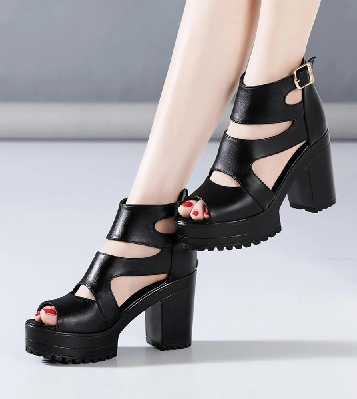 32 43 Moda Sandali con plateau stile Roma Scarpe da festa per donna 2022 Sandali gladiatore con tacchi spessi estivi Donna Peep