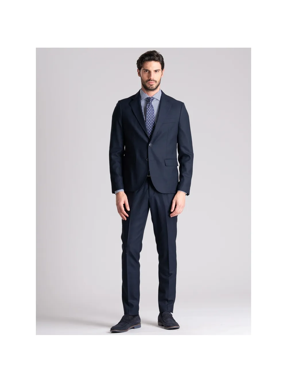Abito da uomo in fresco lana armaturato blu