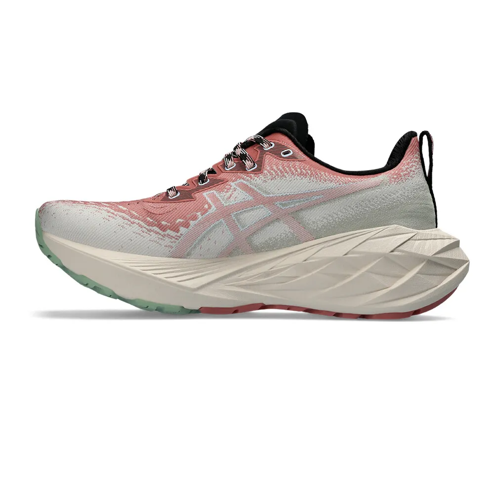 Asics Novablast 4 per donna Scarpe da Trail Running - SS24