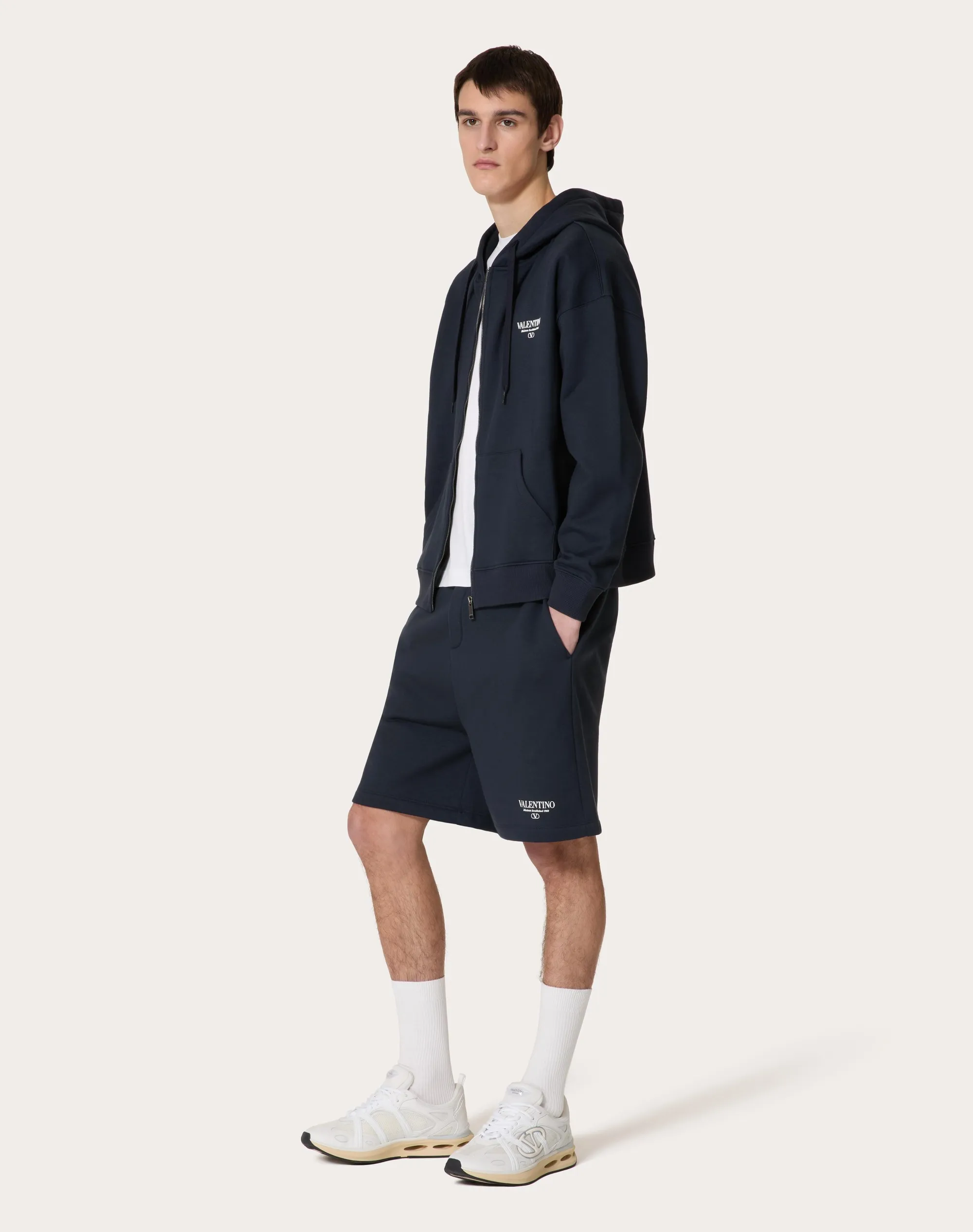 BERMUDA IN COTONE CON STAMPA VALENTINO
