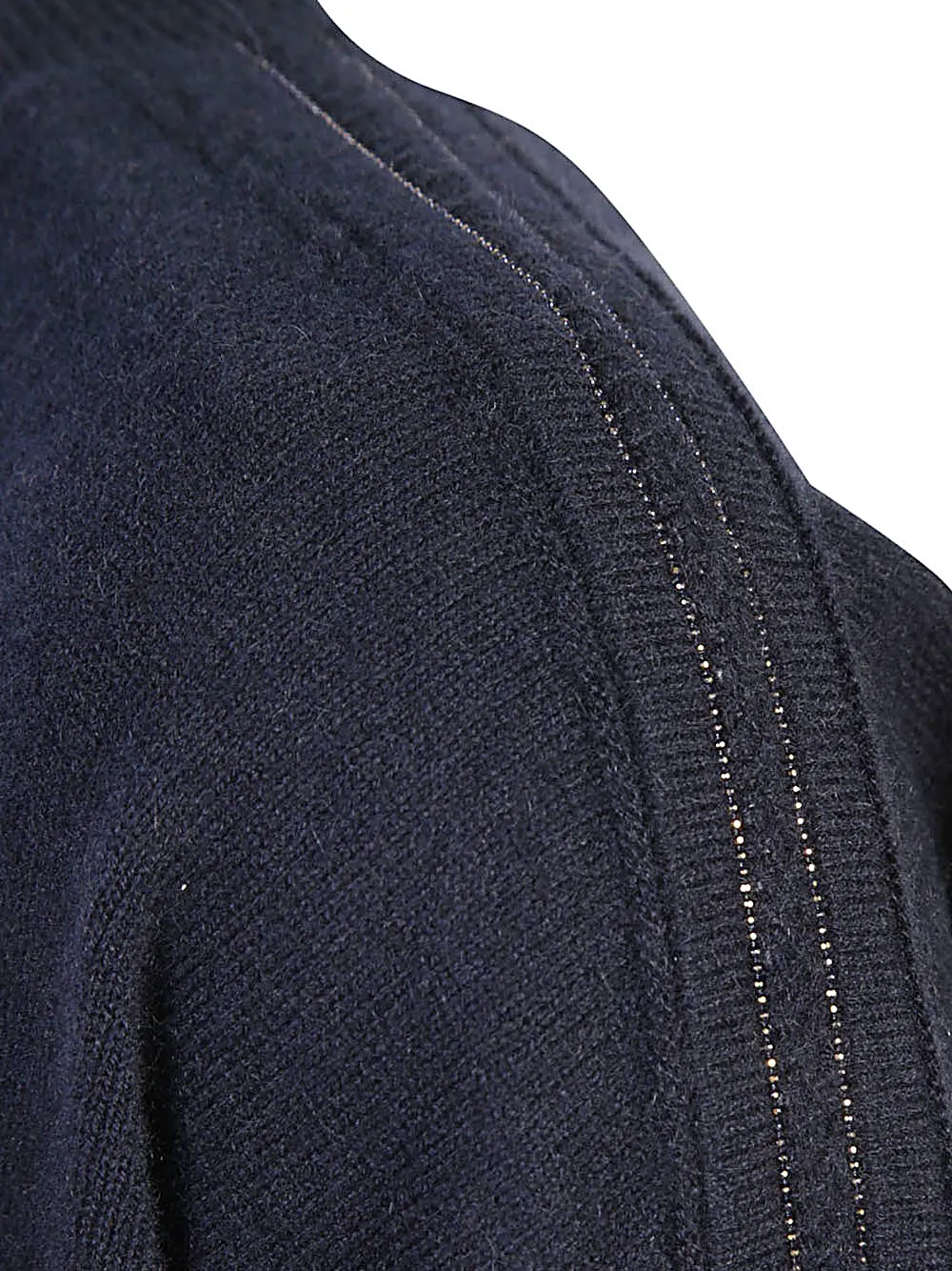 Fabiana Filippi-Maglione in cashmere