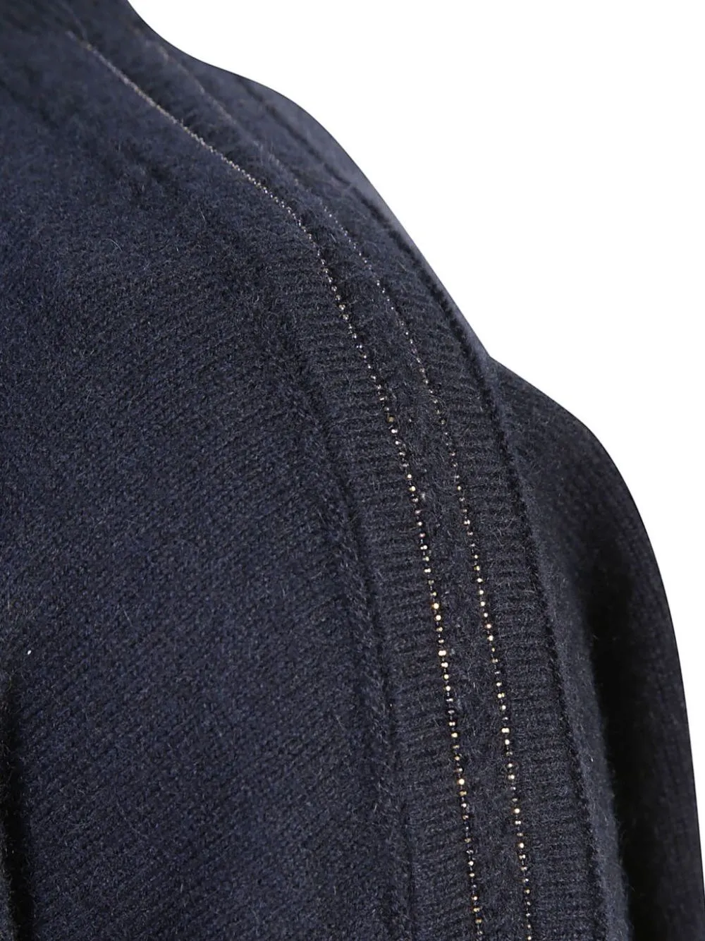 Fabiana Filippi-Maglione in cashmere