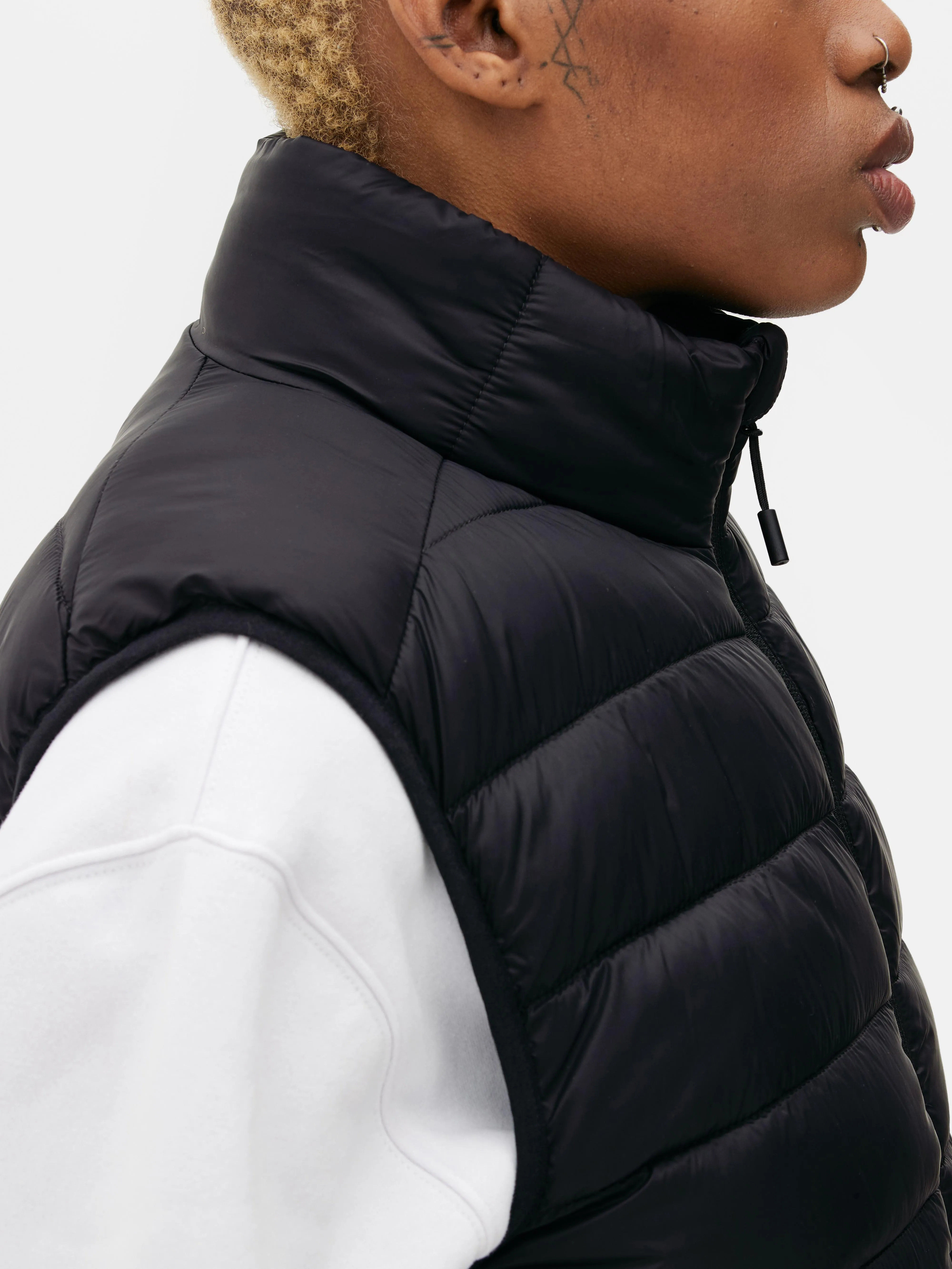 Gilet imbottito con zip