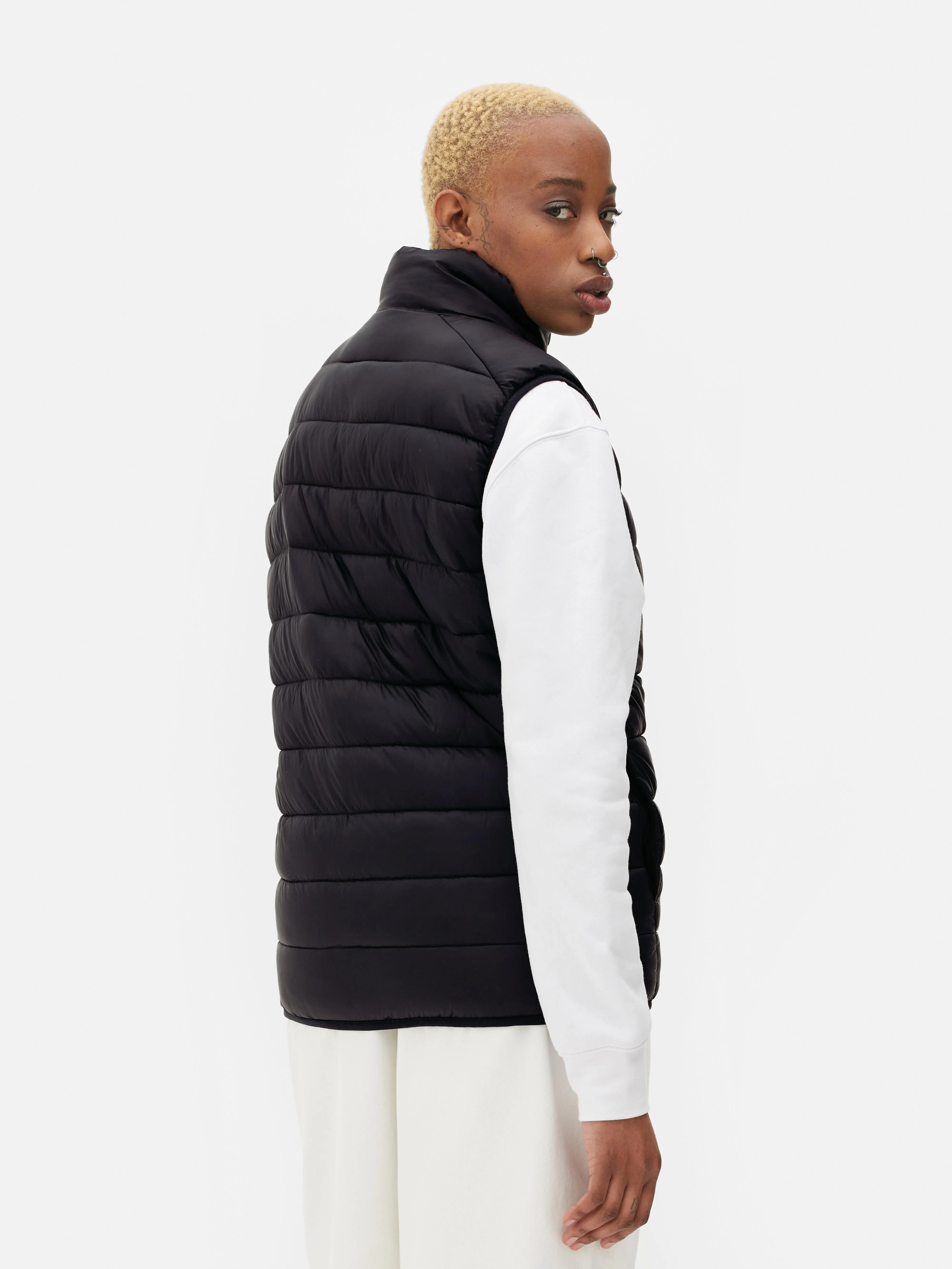 Gilet imbottito con zip