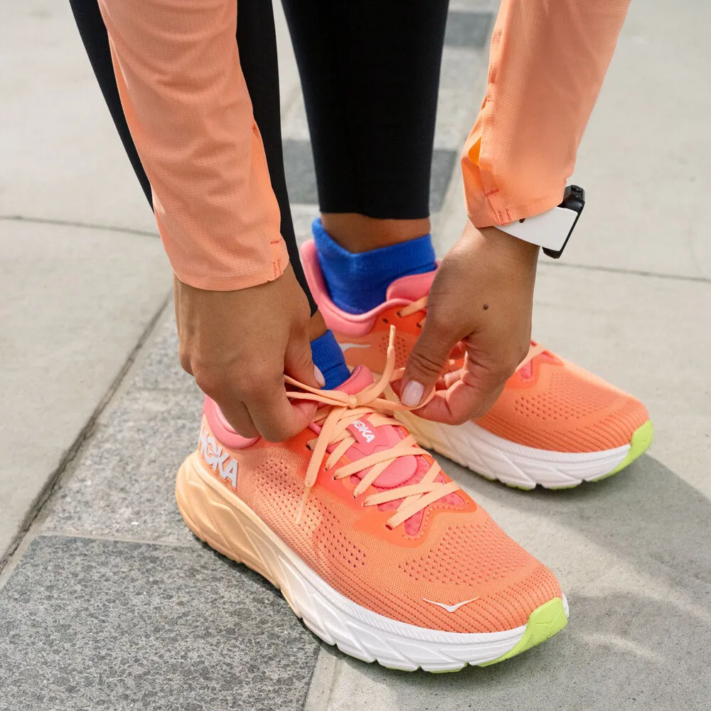 Hoka Arahi 7 per donna Scarpe da Running (D Width) - SS24