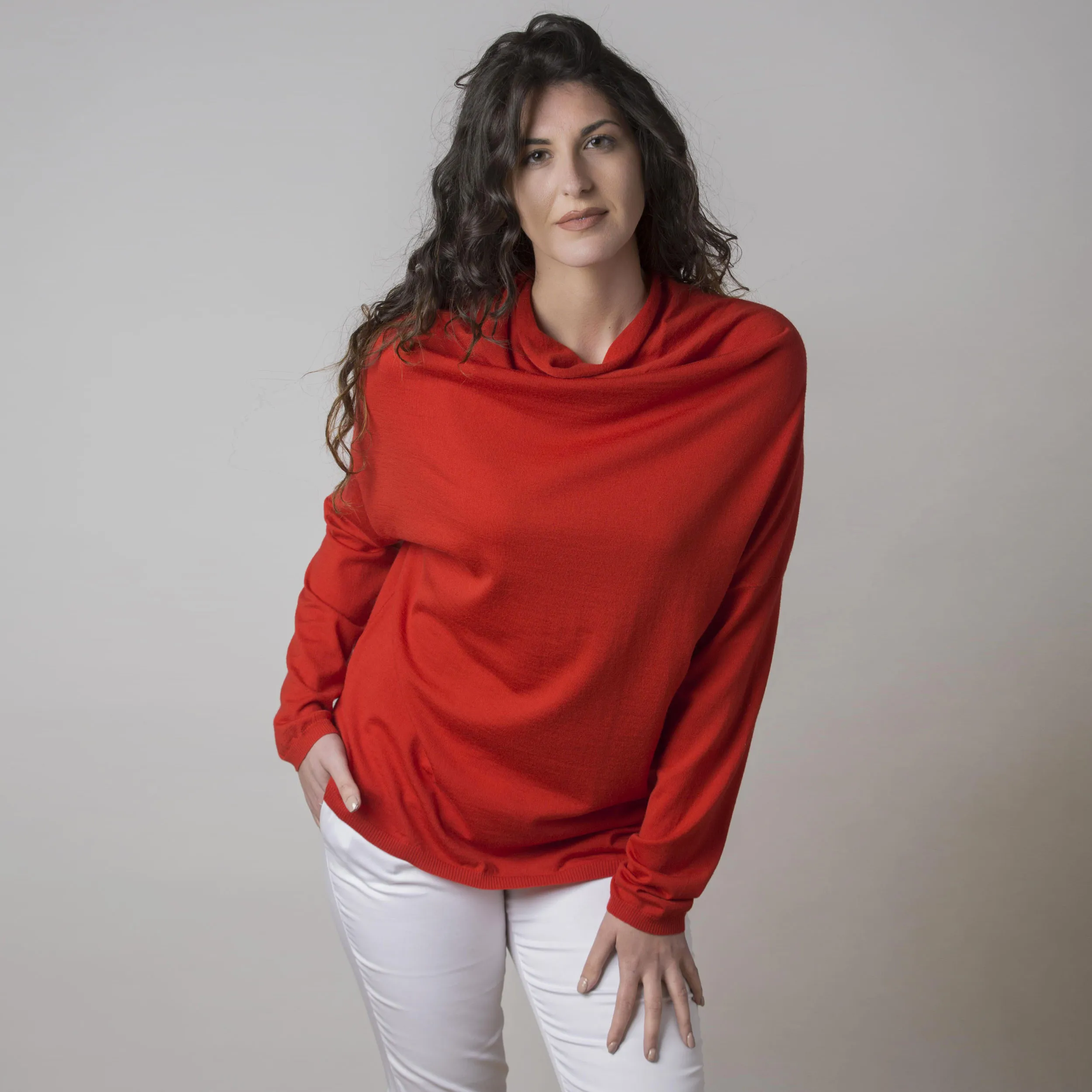 Maglia in Cashmere e Seta Rossa Collo Anello