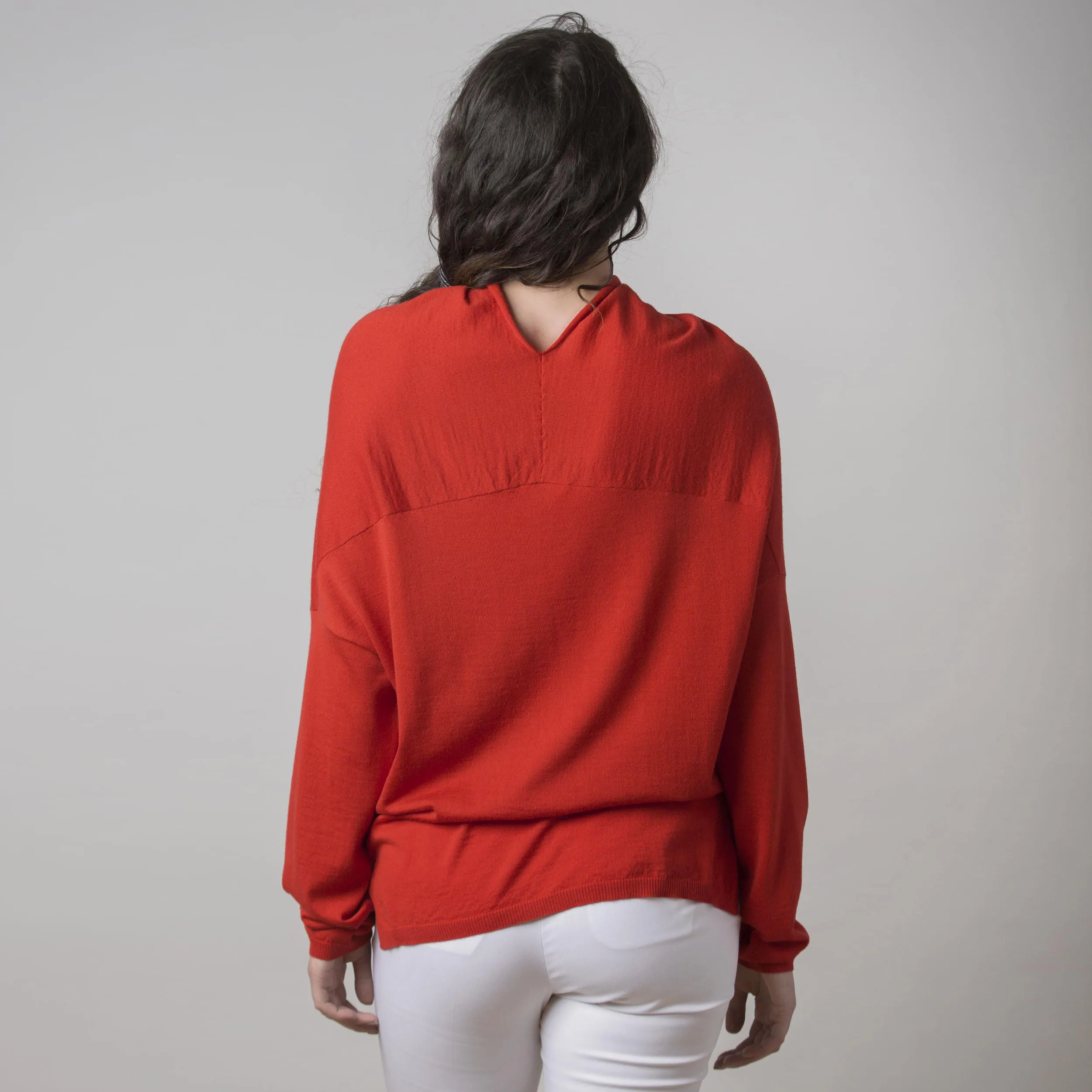Maglia in Cashmere e Seta Rossa Collo Anello