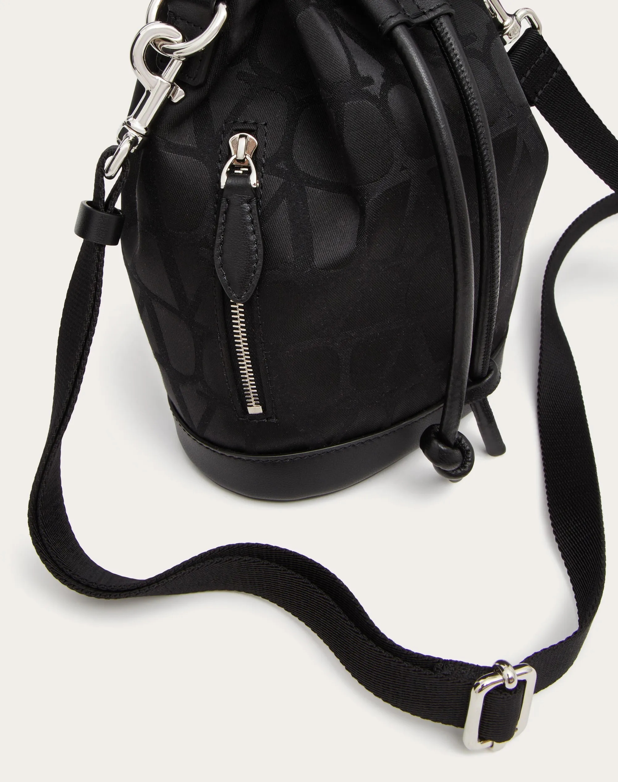 MINI BORSA A SECCHIELLO BLACK ICONOGRAPHE IN NYLON
