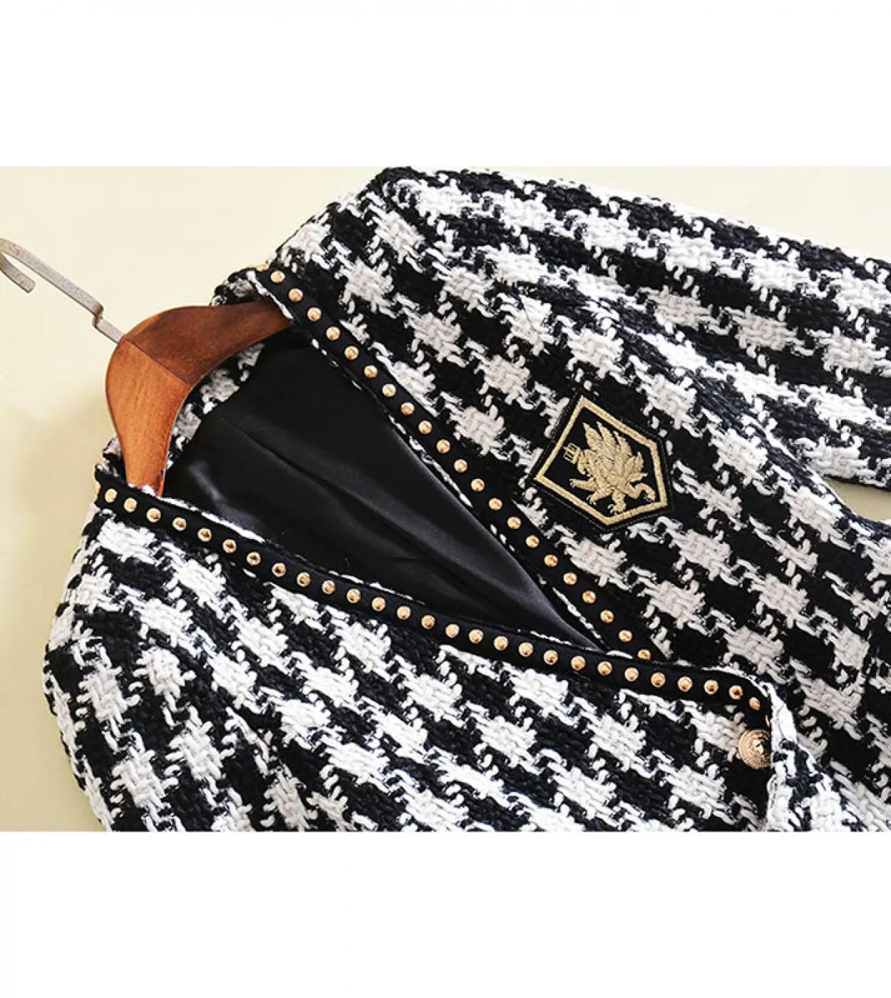 New Fashion Runway 2022 Designer Jacket Donna Manica lunga Distintivo Ricamo Rivetto Giacca in tweed pied de poule Cappotto este