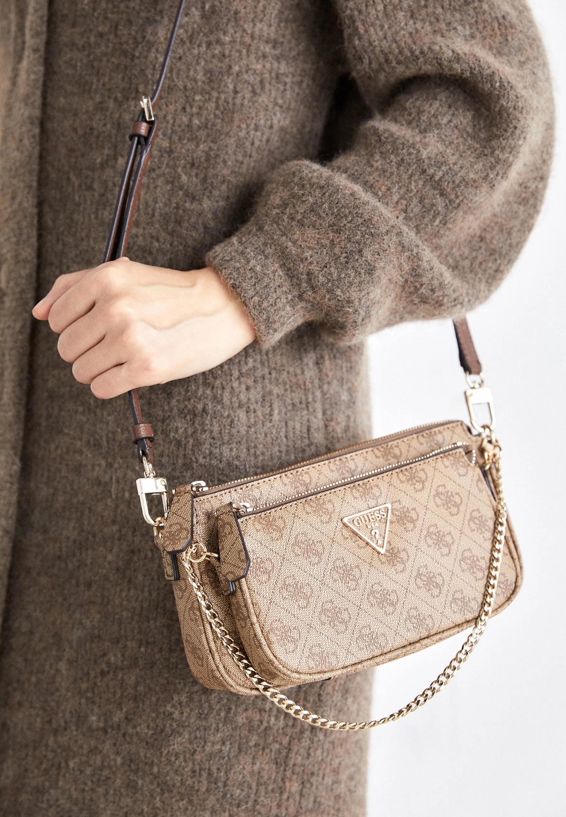 NOELLE POUCH CROSSBODY SET - Borsa a mano