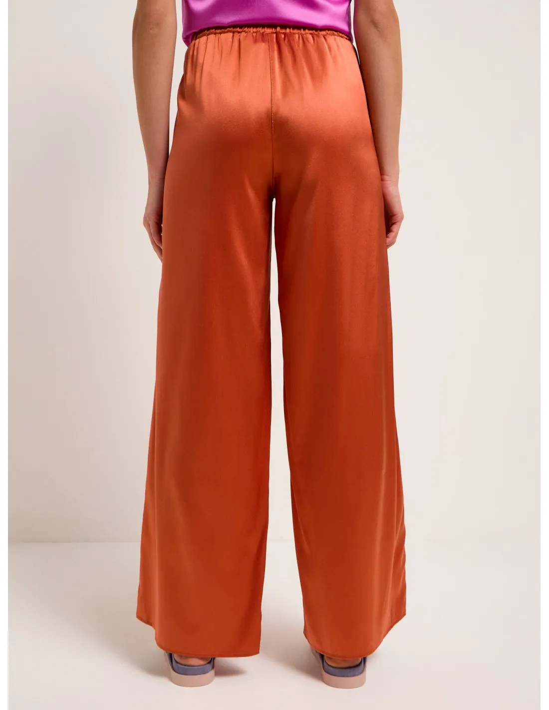 PANTALONE AMPIO IN SETA SATIN