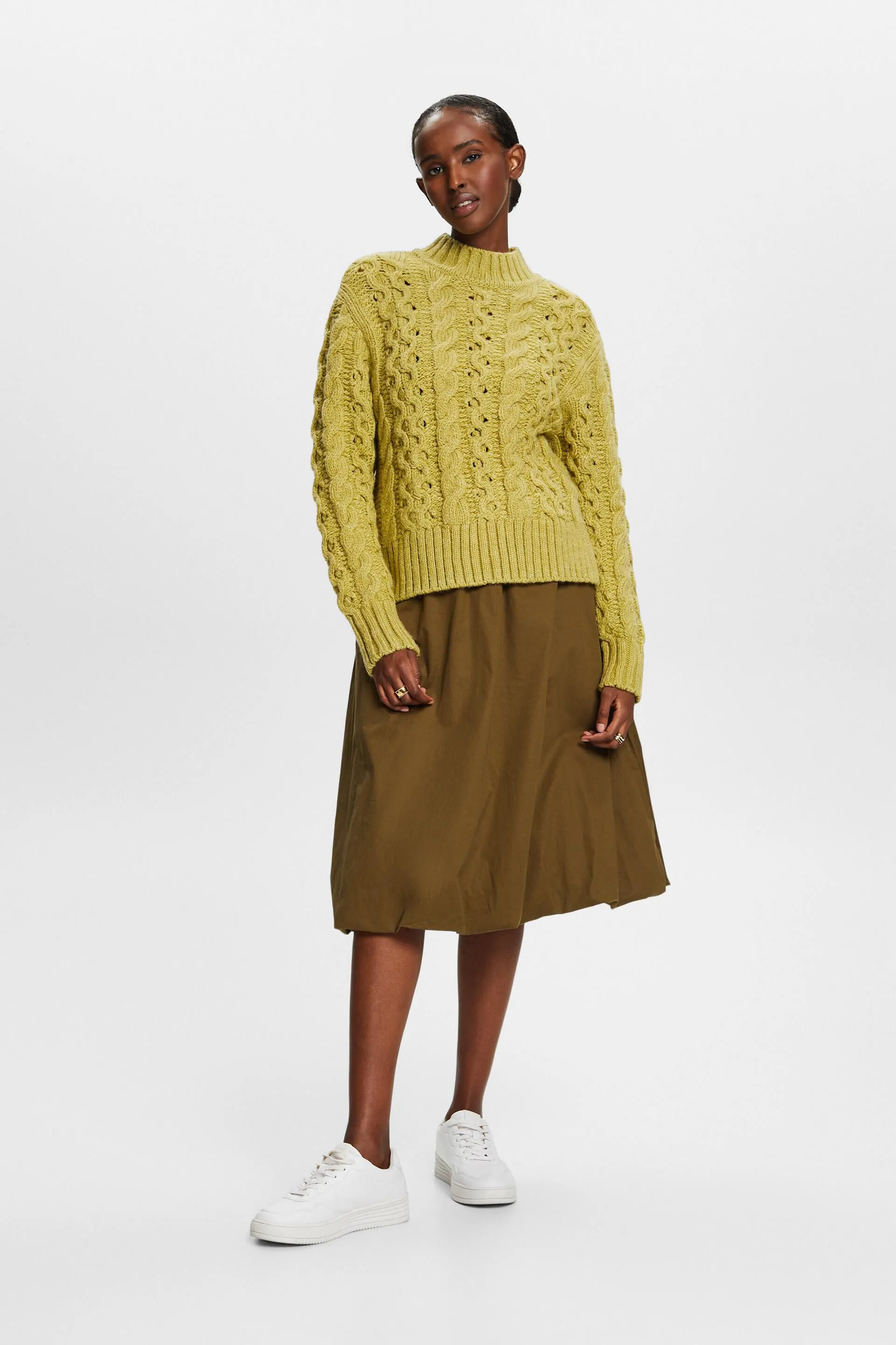 Pullover in misto lana in maglia intrecciata