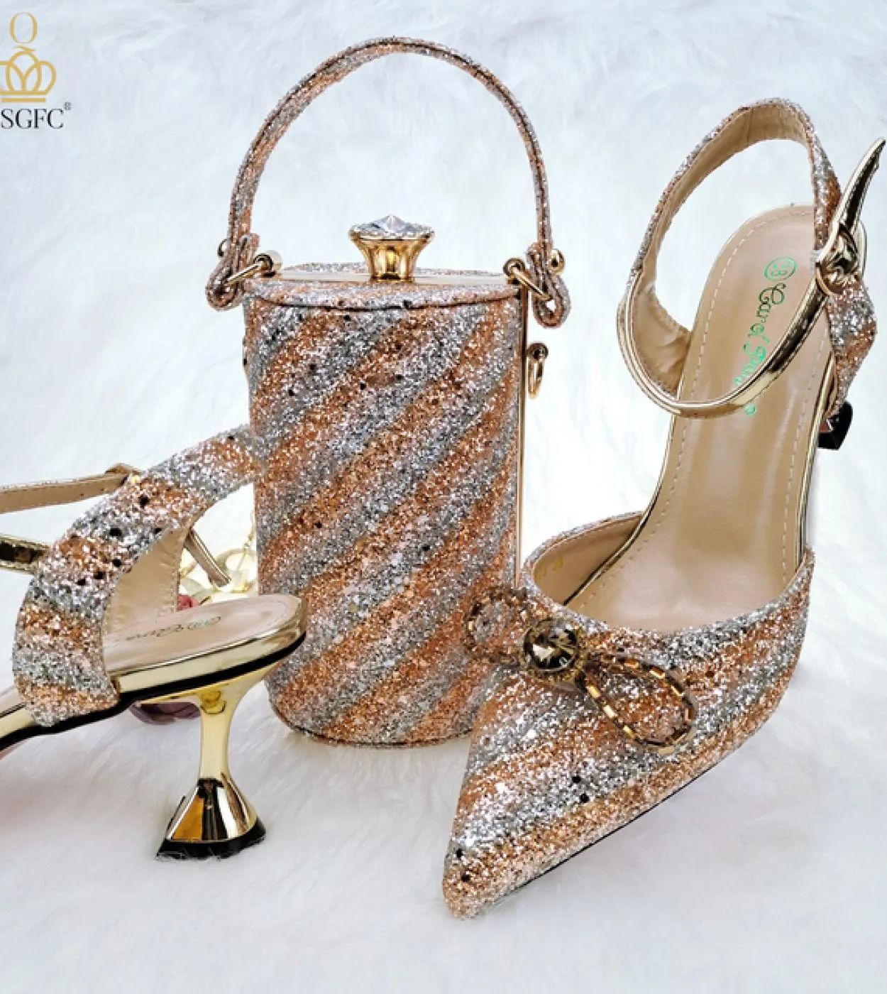 Qsgfc 2022 Ultime paillettes colorate abbinate a vita alta borsa a secchiello color arcobaleno punta a punta tacchi alti scarpe