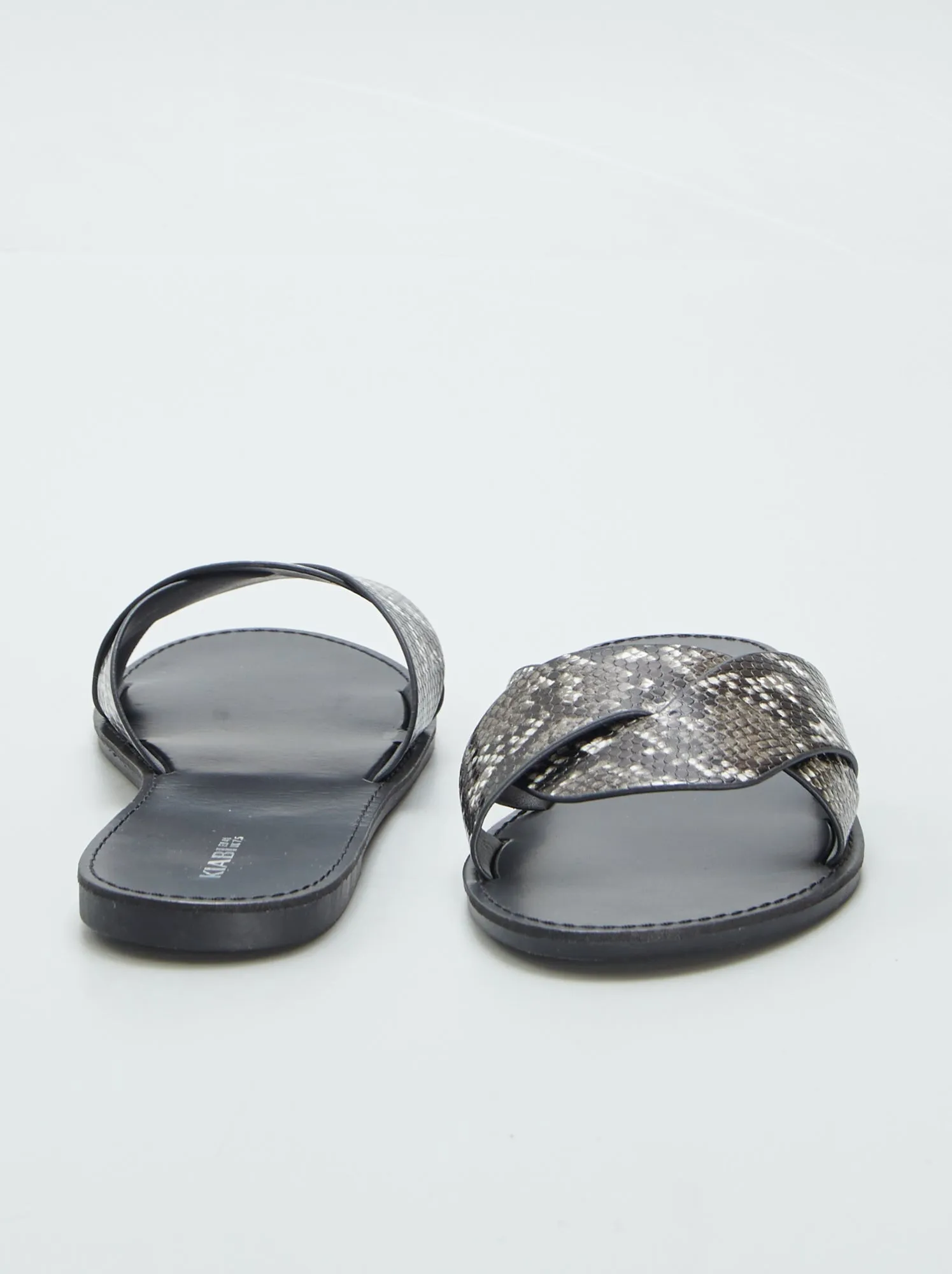 Sandali con stampa 'leopardo' - NERO