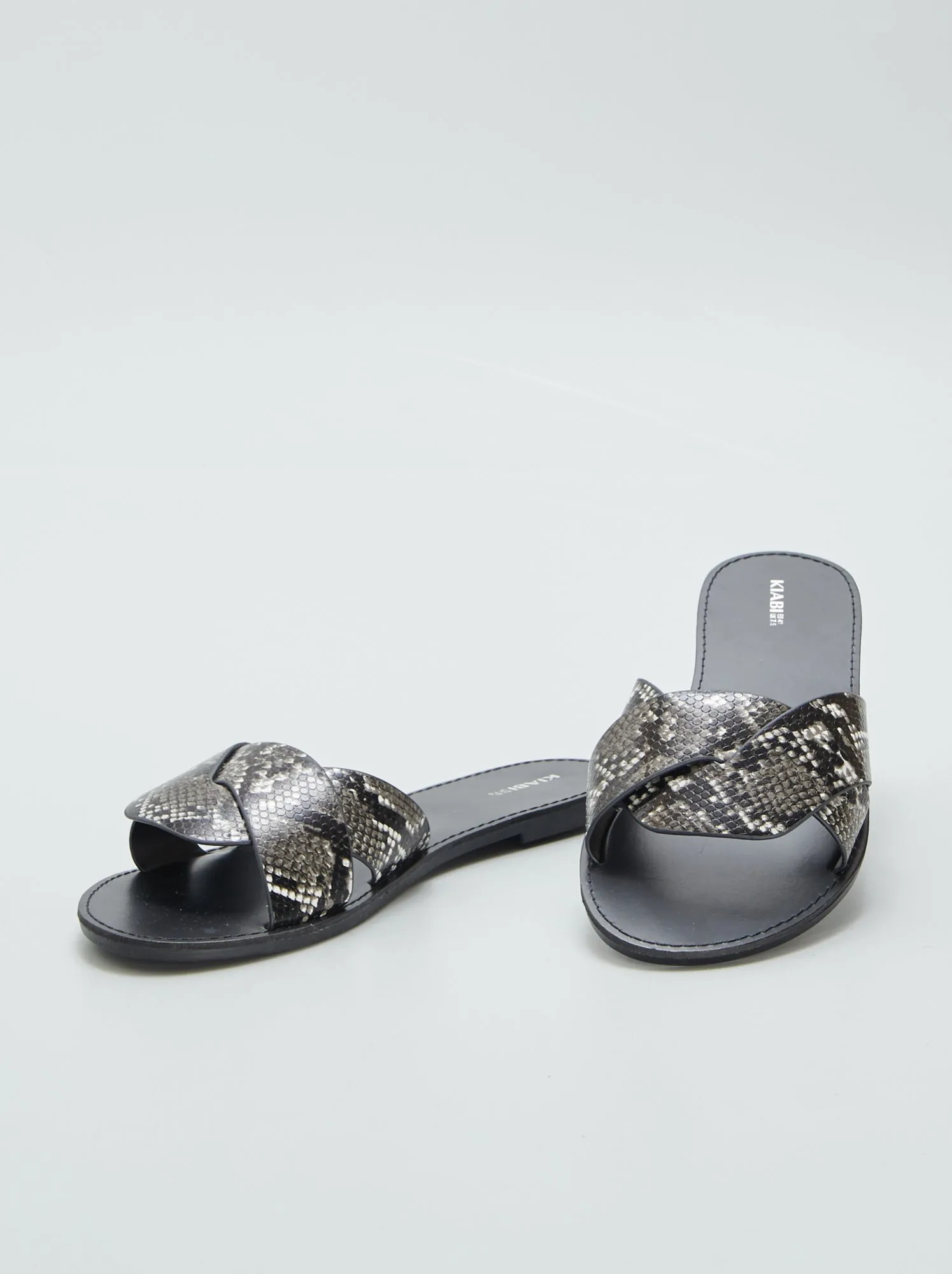 Sandali con stampa 'leopardo' - NERO