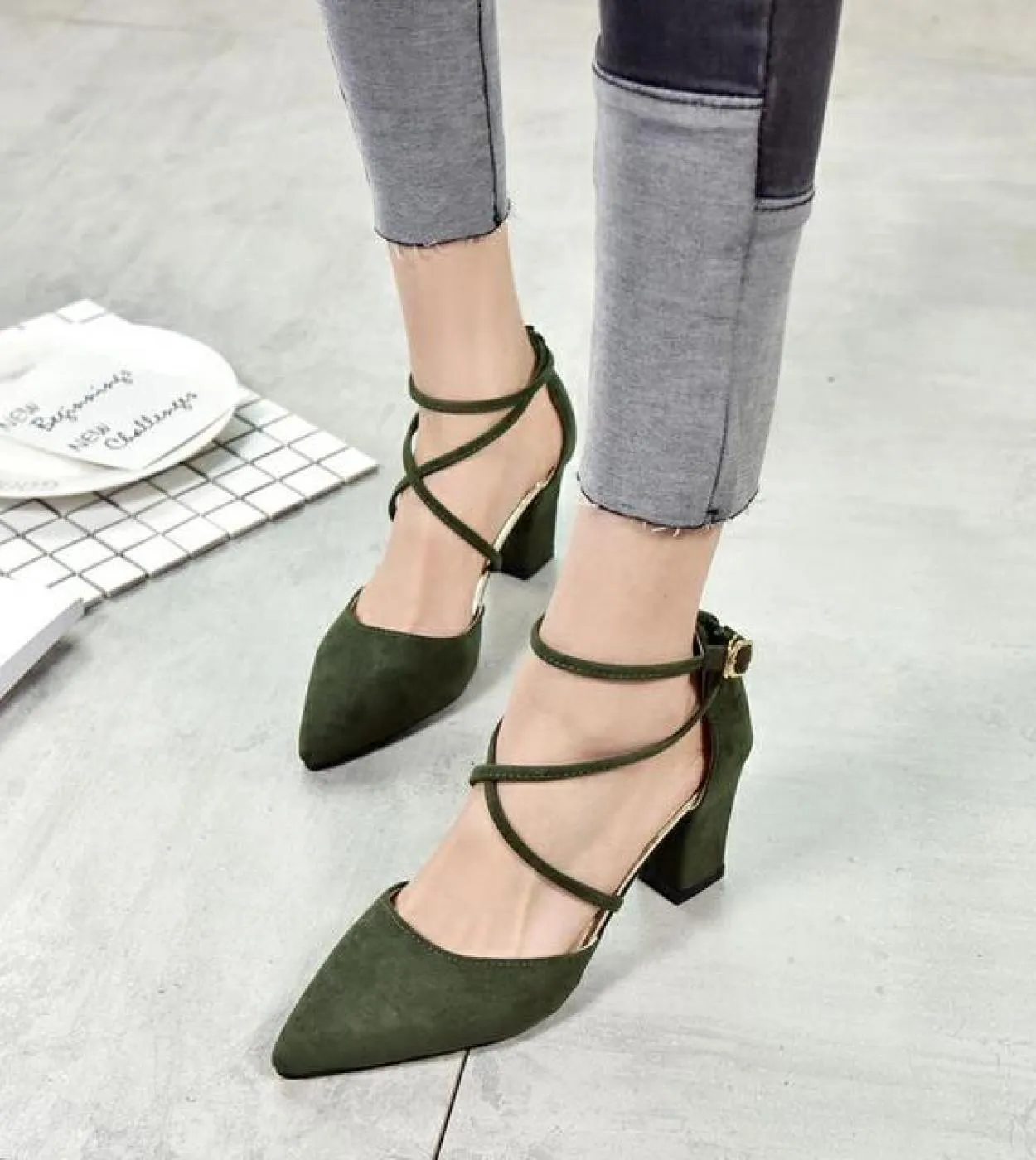 Sandali gladiatore Scarpe da donna Décolleté con punta a punta Scarpe da donna verdi da donna Zapatos Mujer Tacchi alti da sposa
