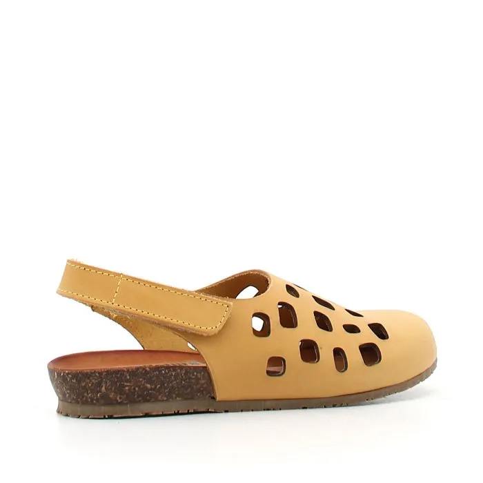 SANDALI IN PELLE