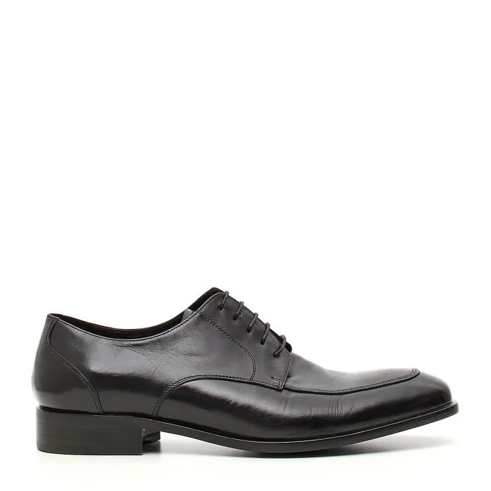 STRINGATE IN PELLE