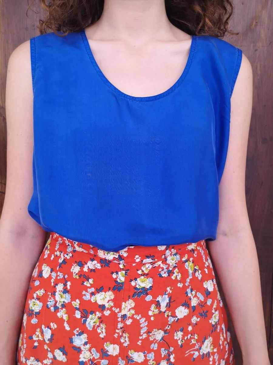 Top basic in seta blu elettrico