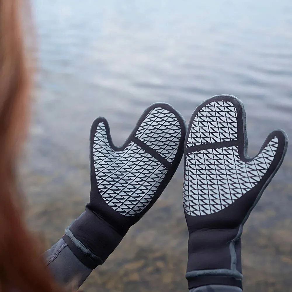 Zone 3 Thermo Tech Warmth Swim Mitts - SS24